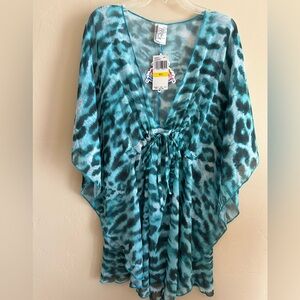 NWT Becca Size M/L Swimsuit Coverup